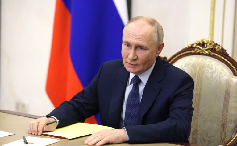 Россия. Кремль. Путин. 25 лет во главе России! Президент России Владимир Путин остаётся одной из ключевых политических фигур XXI века