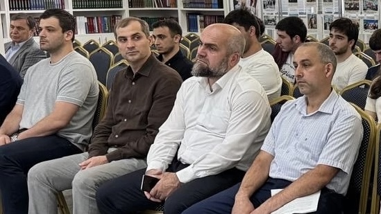 Амиралиев Заур Гусейнович Фото: Пресс-служба "Дагестанский государственный университет народного хозяйства"