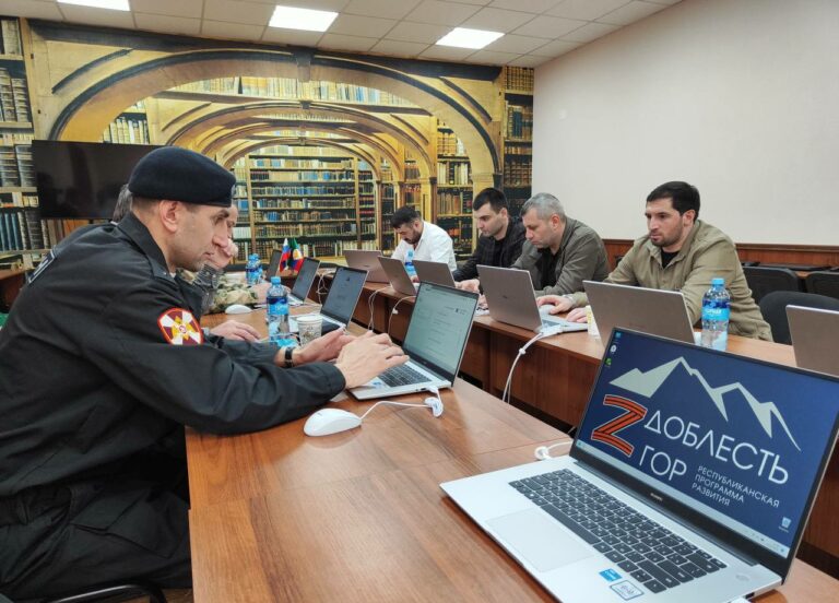 Участники программы «Доблесть гор» проходят конкурсные испытания. Фото пресс-служба Главы Дагестана