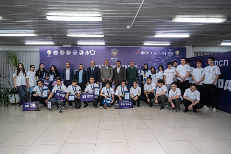 Определены победители первого кубка по спортивному программированию «ДагКод»